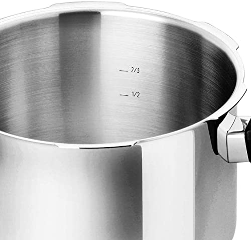 Kuhn Rikon DUROMATIC® Pressure Cooker 8.75” 6.3 qt family of 4 with side handles to save space